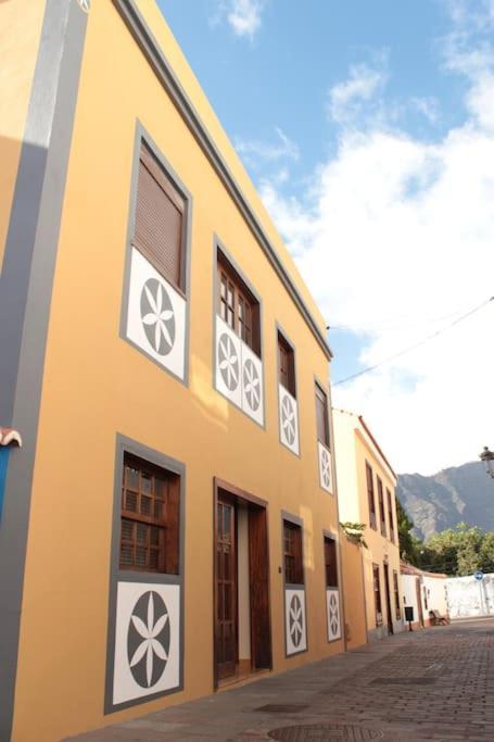 Villa Casa Con Piscina En El Centro Los Llanos De Aridane Exterior foto